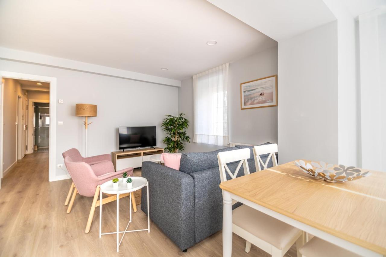 Villa Marta - Apartamentos Centricos Junto Al Mar Castro Urdiales Exteriör bild