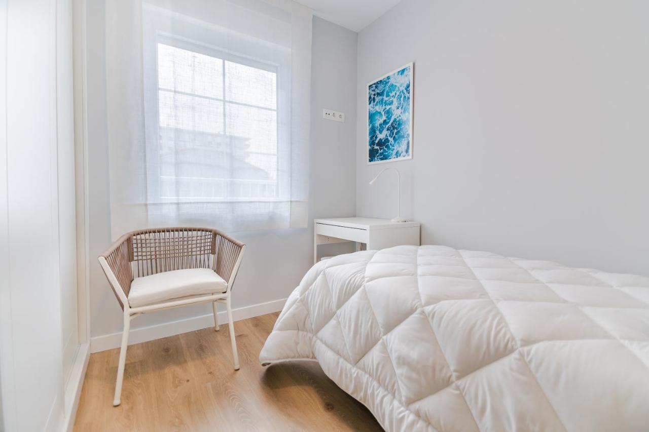 Villa Marta - Apartamentos Centricos Junto Al Mar Castro Urdiales Exteriör bild