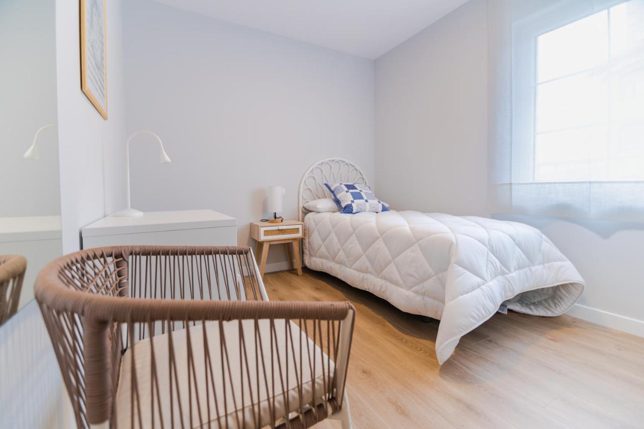 Villa Marta - Apartamentos Centricos Junto Al Mar Castro Urdiales Exteriör bild