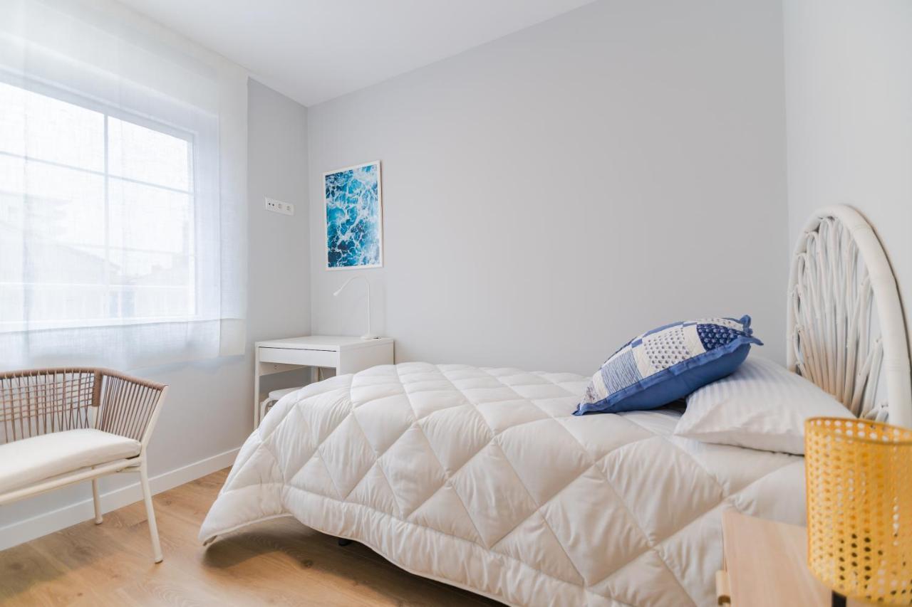 Villa Marta - Apartamentos Centricos Junto Al Mar Castro Urdiales Exteriör bild